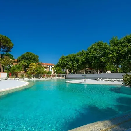 Mobil Pour 6 Personnes Climatise A Quelques Minutes Des Plages Camping *