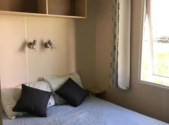 Camping Mobil Pour 6 Personnes Climatise A Quelques Minutes Des Plages *