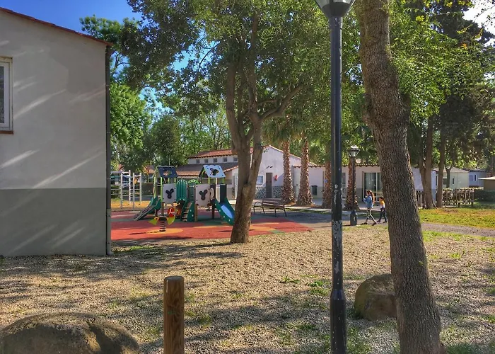 Mobil Pour 6 Personnes Climatise A Quelques Minutes Des Plages Agde