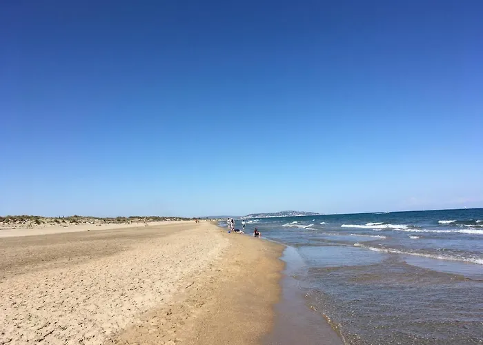 Camping Mobil Pour 6 Personnes Climatise A Quelques Minutes Des Plages *